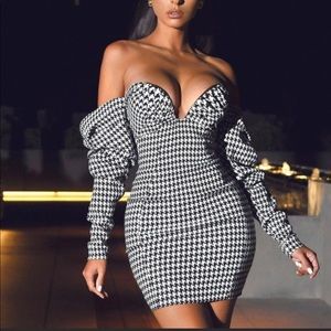 Houndstooth Woven Off Shoulder Dress |Miss Circle